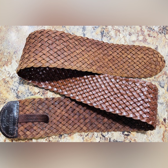 Wide Leather Belt - Picture 5 of 6